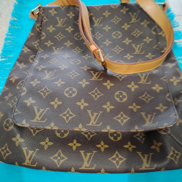Louis Vuitton Salsa Flap long strap shoulder bag for sale. - Picture 8 of 9